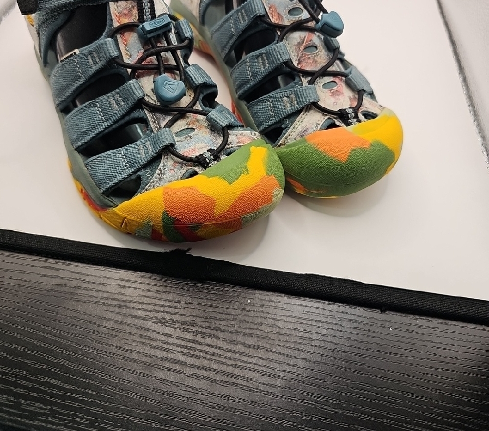 Keen Multicolor Outdoor Sandals Size 6.5  Or Eu 37 - Picture 2 of 8